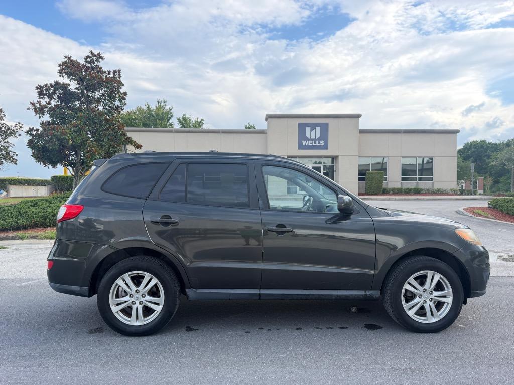 2010 Hyundai Santa Fe - $8,995