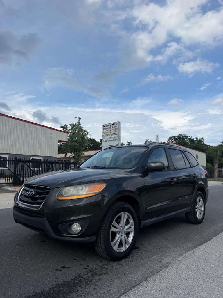 2010 Hyundai Santa Fe - $8,995