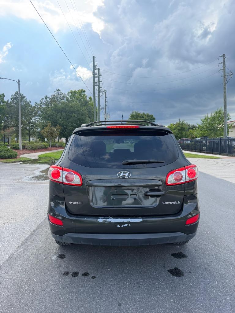 2010 Hyundai Santa Fe - $8,995