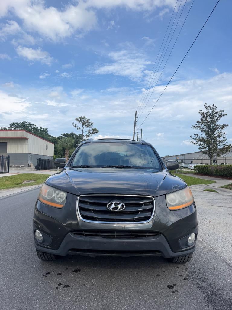 2010 Hyundai Santa Fe - $8,995