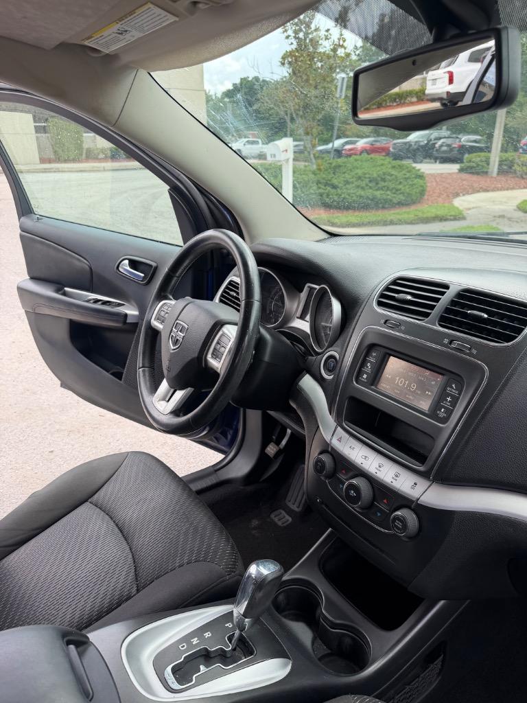 2012 Dodge Journey - $9,995