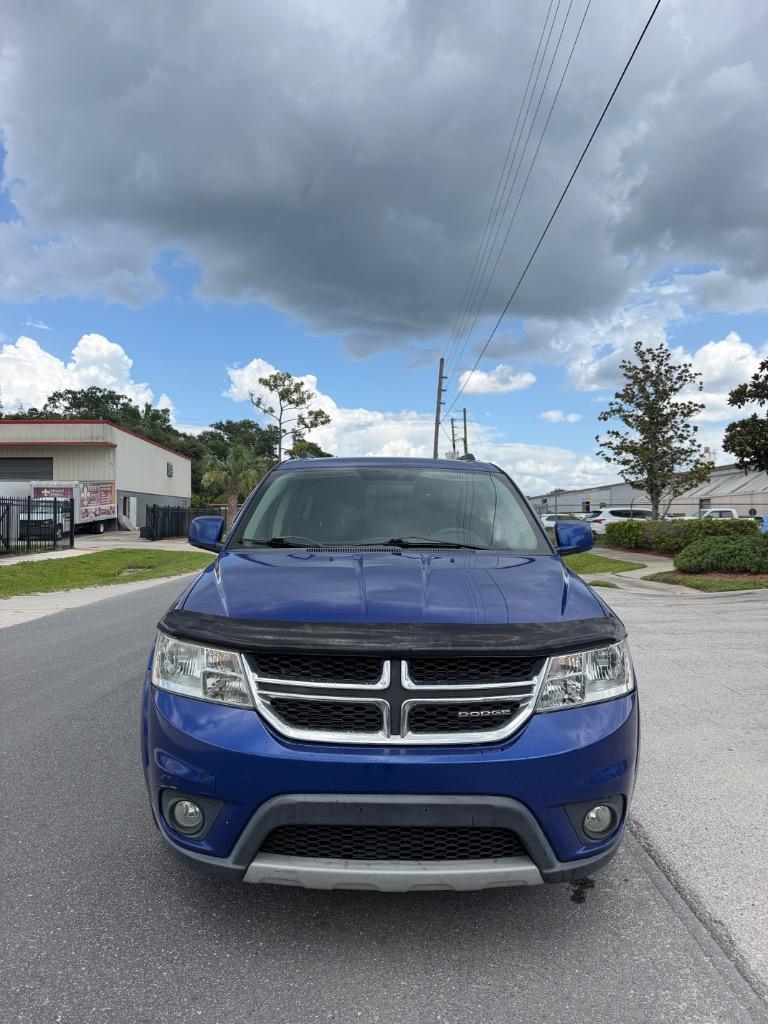 2012 Dodge Journey - $9,995