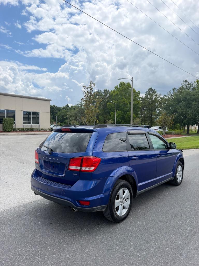 2012 Dodge Journey - $9,995