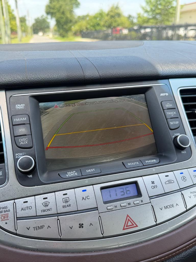 2011 Hyundai Genesis - $8,995