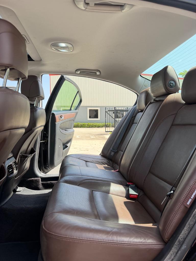 2011 Hyundai Genesis - $8,995