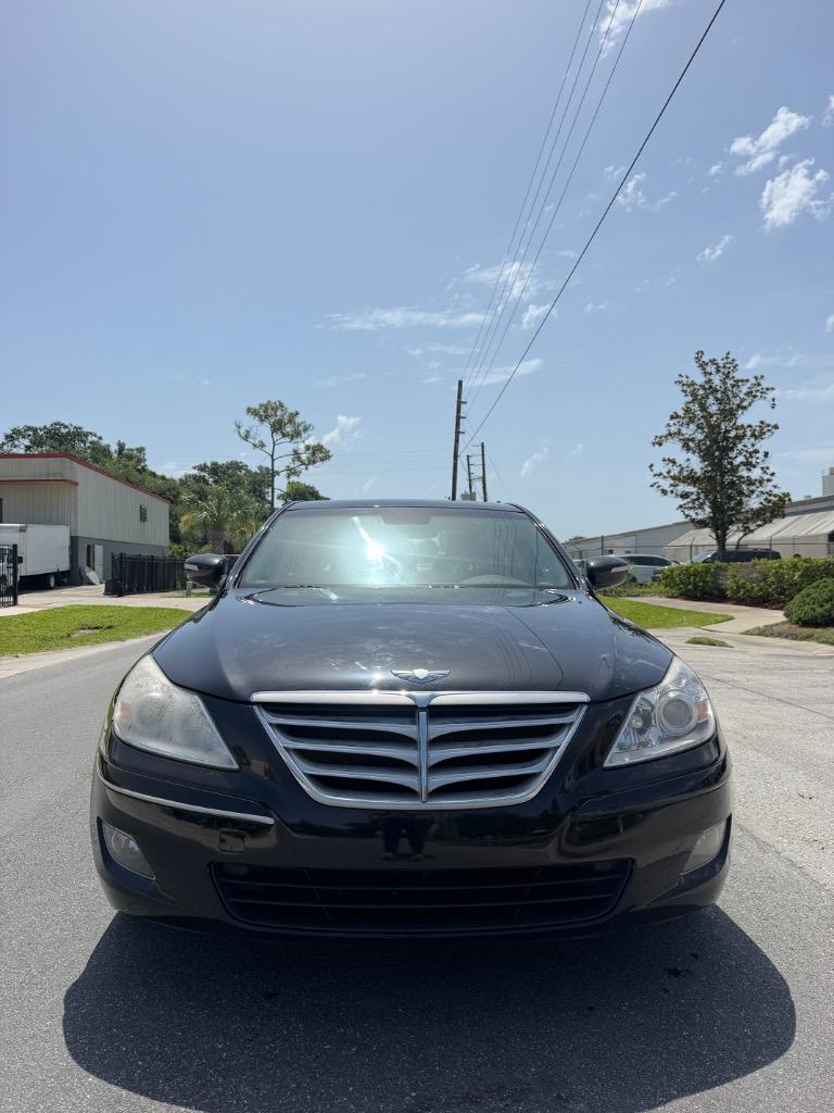 2011 Hyundai Genesis - $8,995
