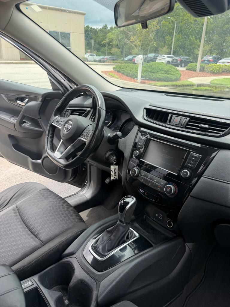 2019 Nissan Rogue - $13,995