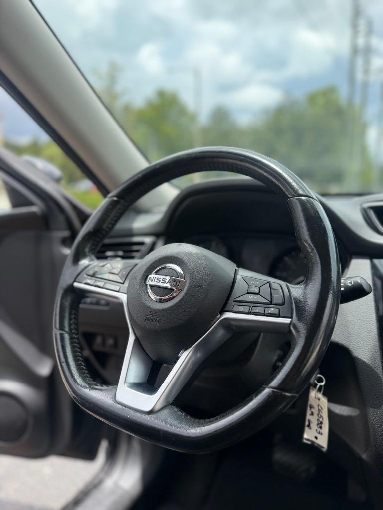 2019 Nissan Rogue - $13,995