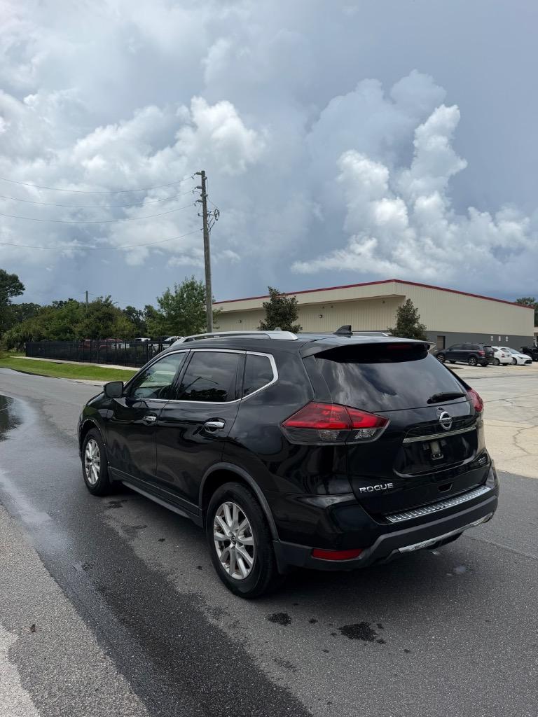 2019 Nissan Rogue - $13,995