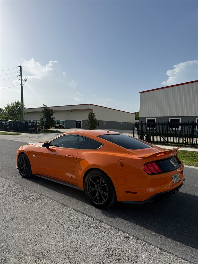 2020 Ford Mustang - $24,995