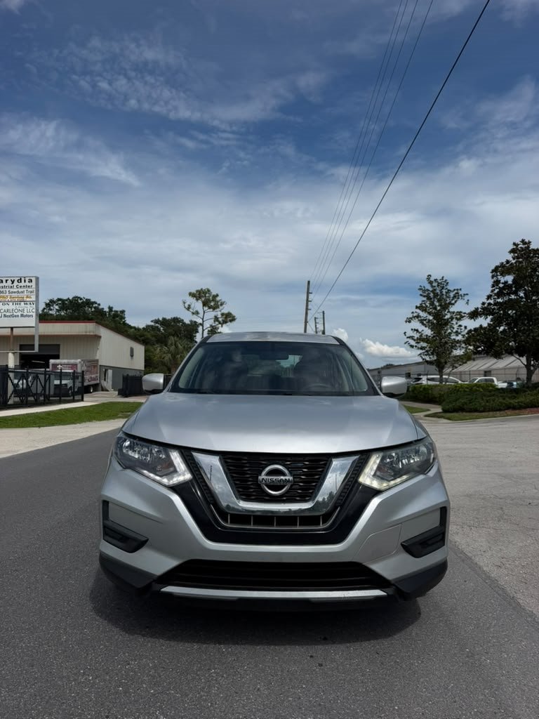 2017 Nissan Rogue - $8,375