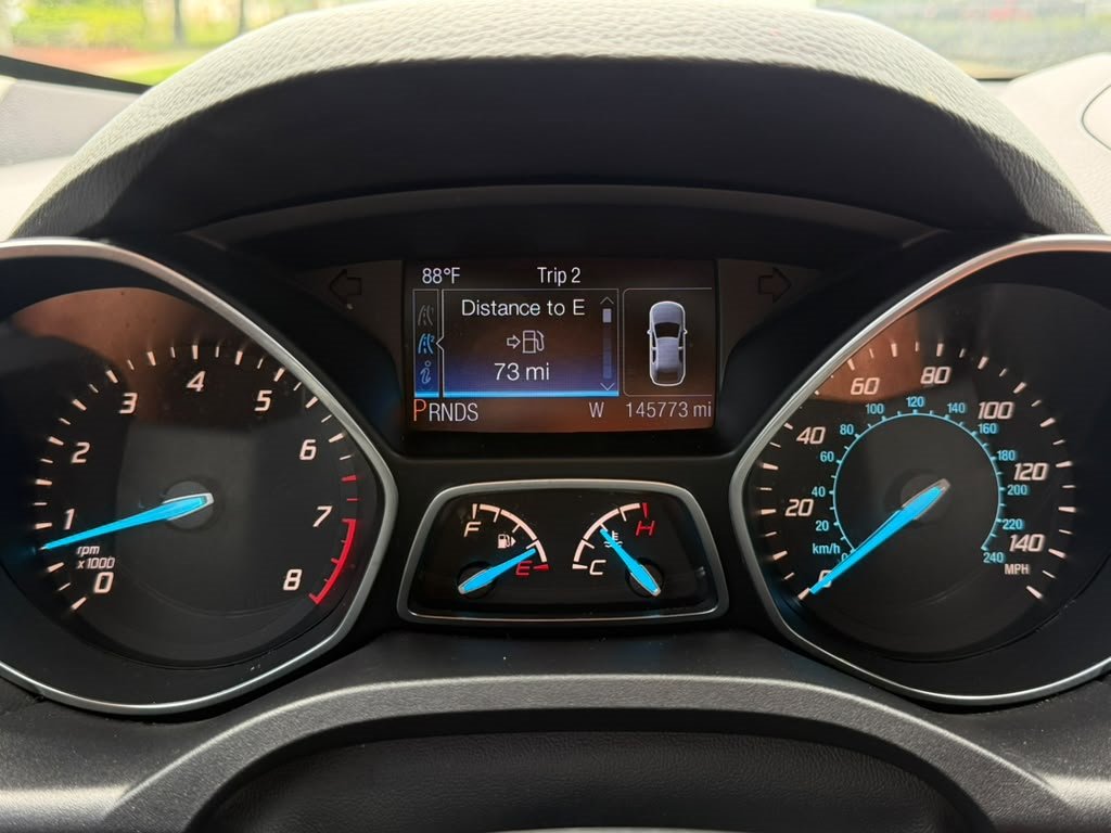 2014 Ford Escape - $7,995