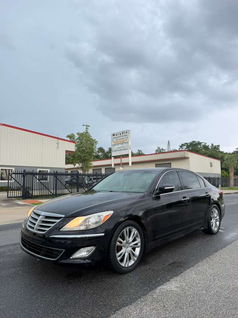 2012 Hyundai Genesis - $10,995