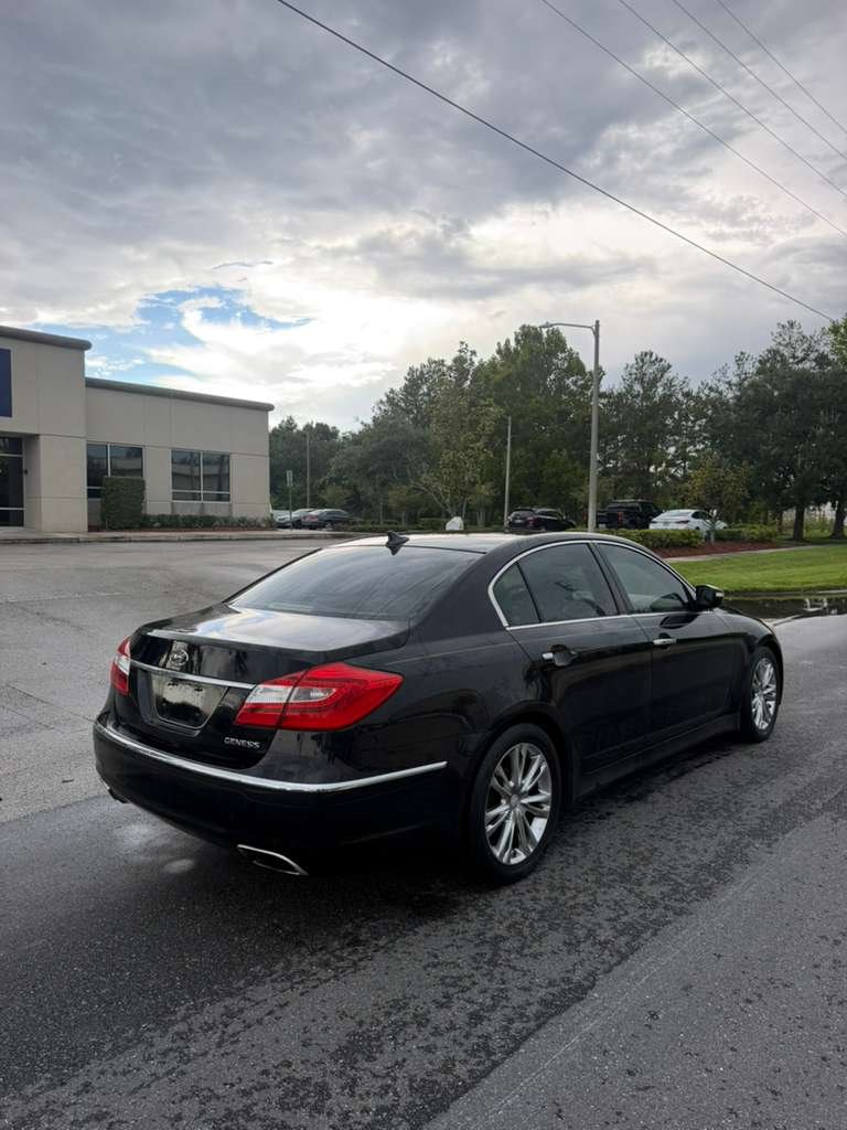 2012 Hyundai Genesis - $10,995