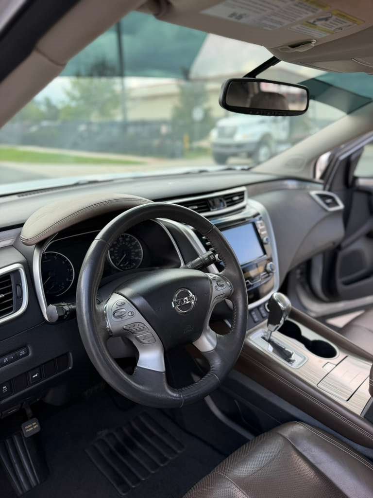 2015 Nissan Murano - $10,995