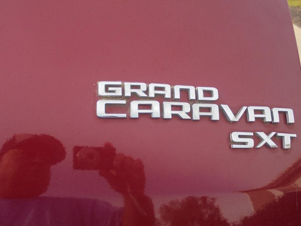 2010 Dodge Grand Caravan Crew photo