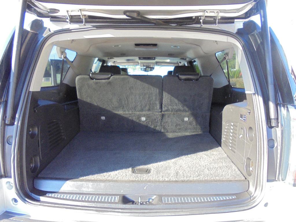 2019 GMC Yukon XL 1500 SLT photo