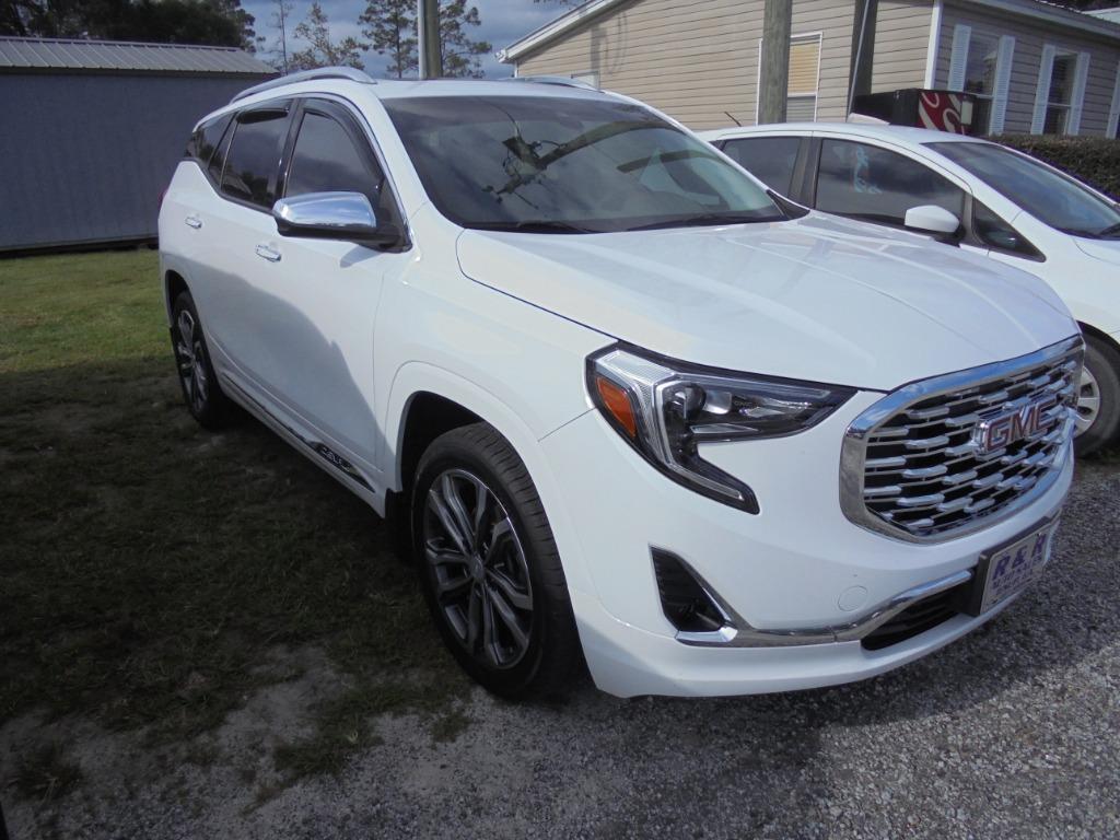 2019 GMC Terrain Denali photo