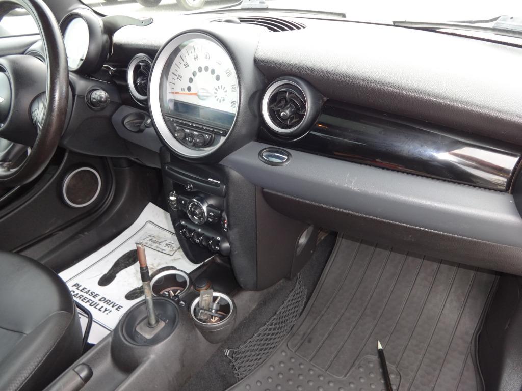 2012 MINI Cooper - $2,250