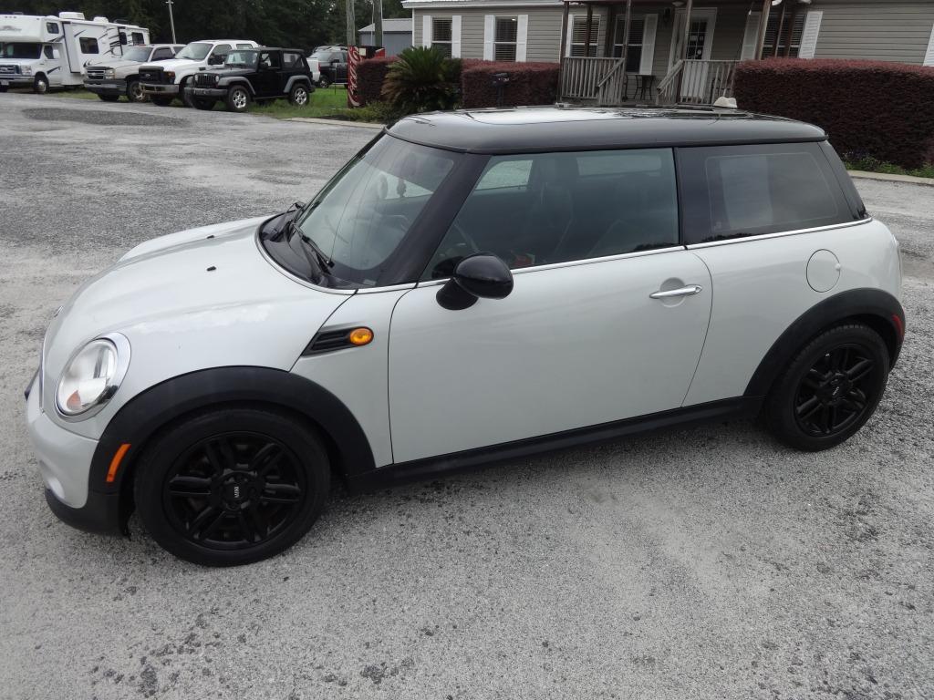 2012 MINI Cooper - $2,250