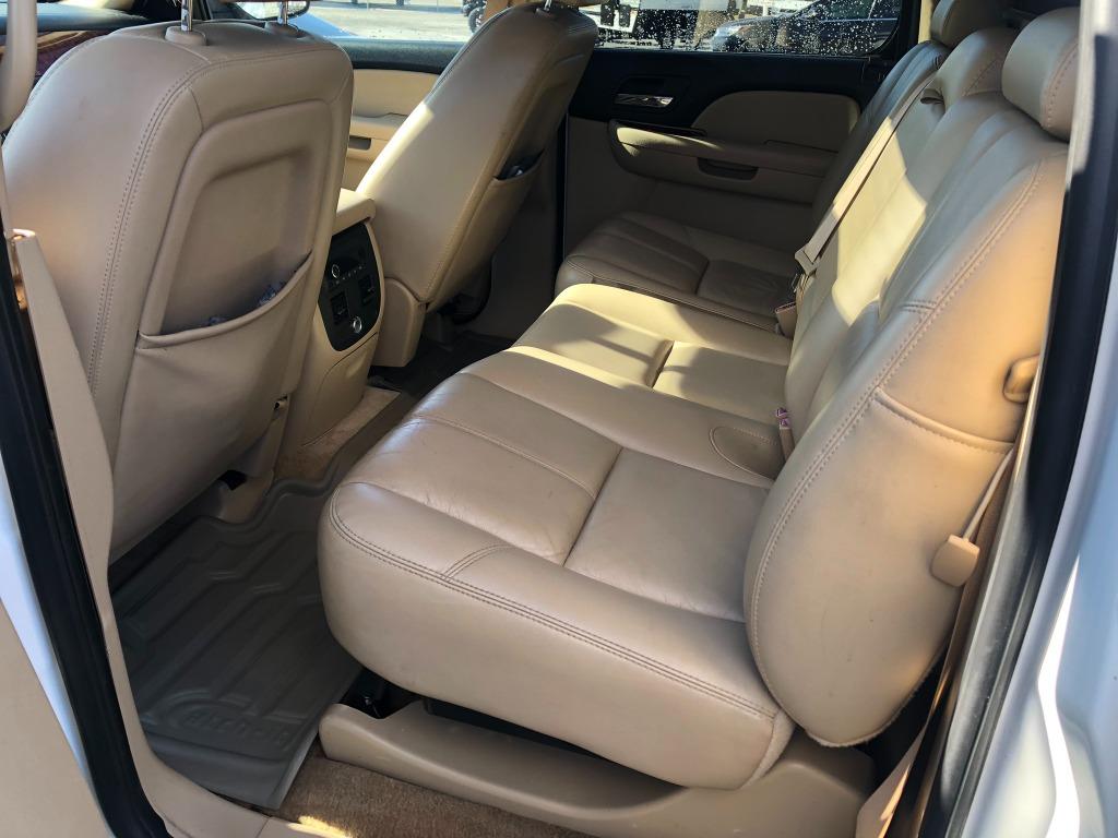 2007 Chevrolet Avalanche - $13,900