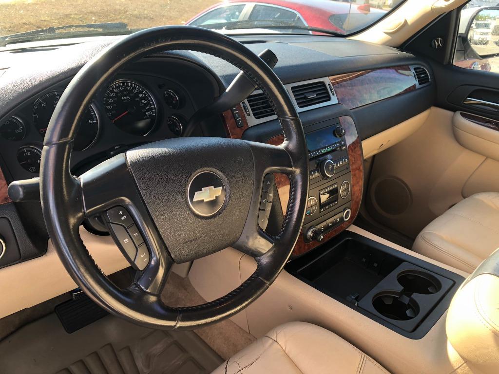 2007 Chevrolet Avalanche - $13,900