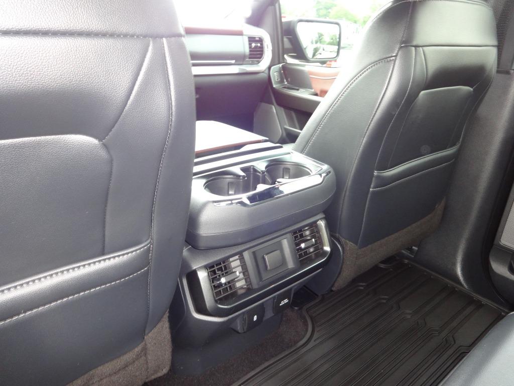 2021 Ford F-150 - $26,900
