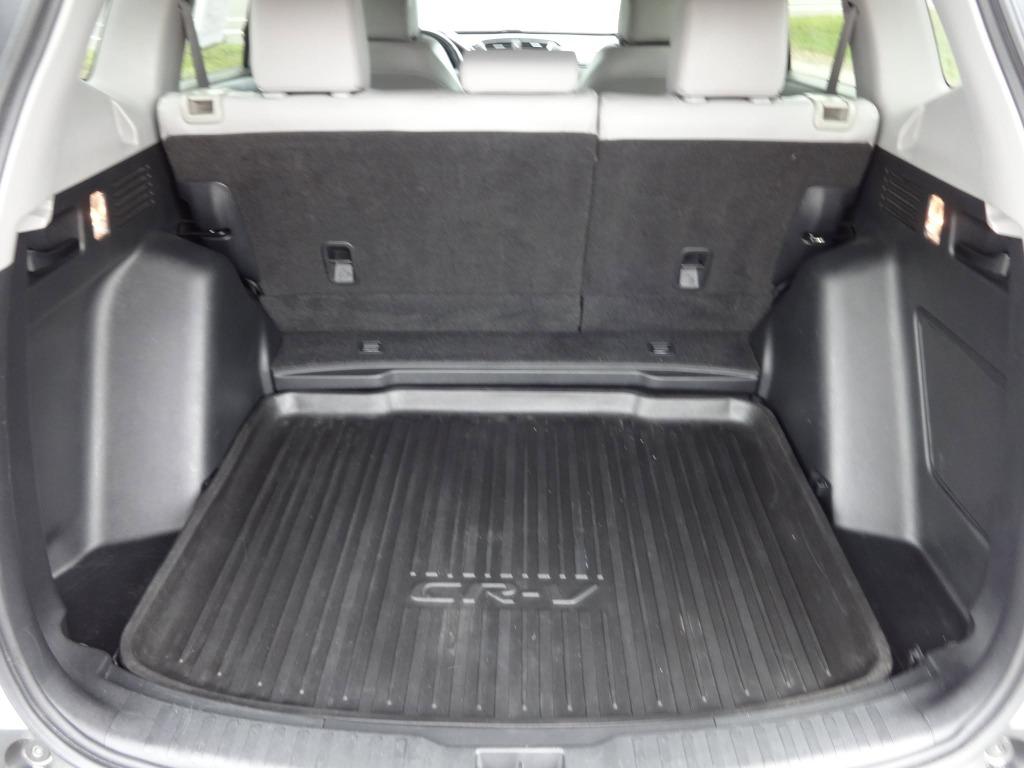 2017 Honda CR-V - $17,900