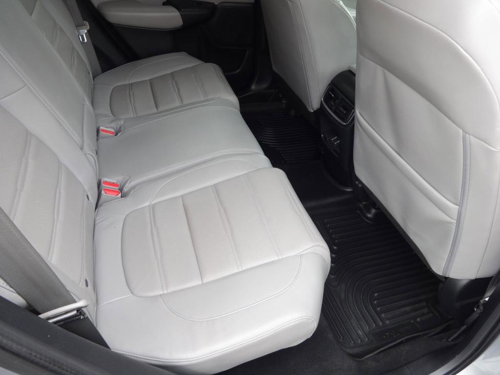 2017 Honda CR-V - $17,900