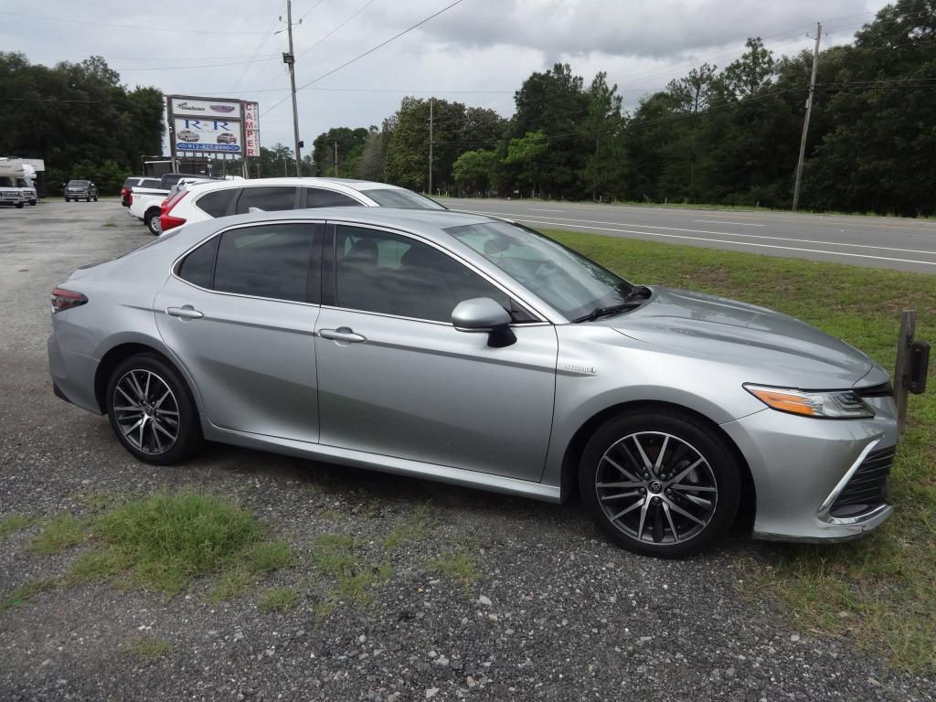 2021 Toyota Camry - $24,900