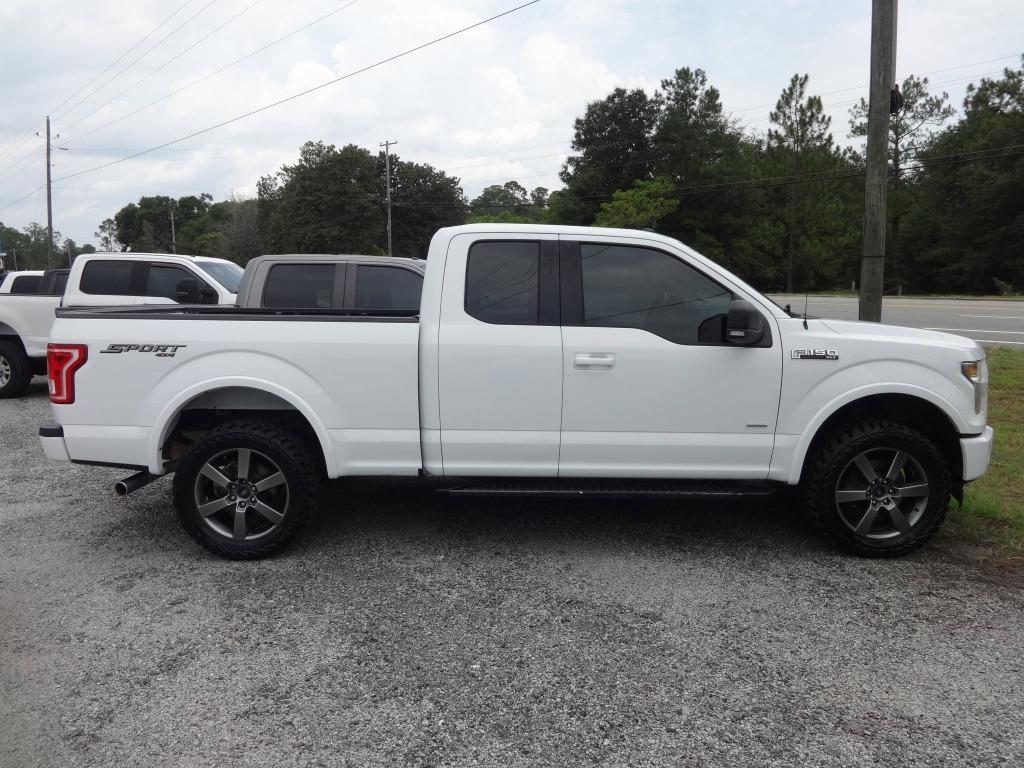 2017 Ford F-150 - $17,900