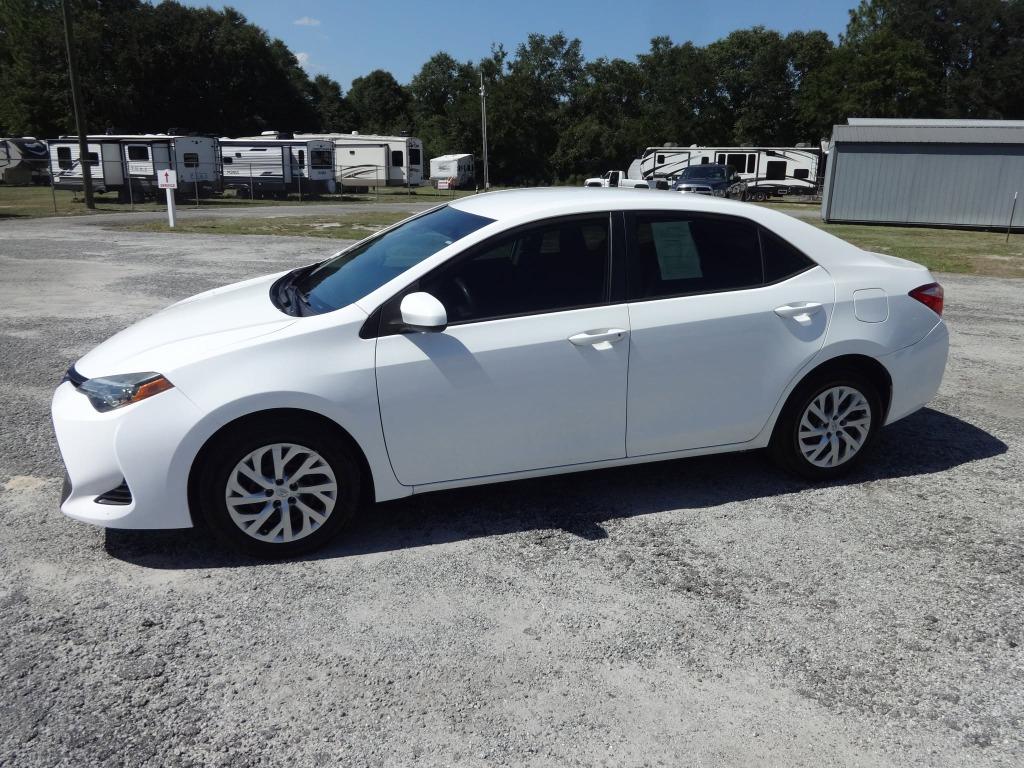 2019 Toyota Corolla - $13,900