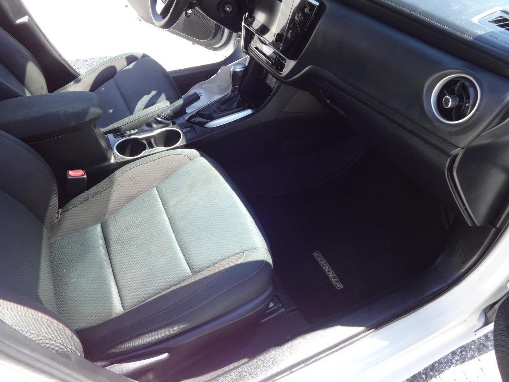2019 Toyota Corolla - $13,900