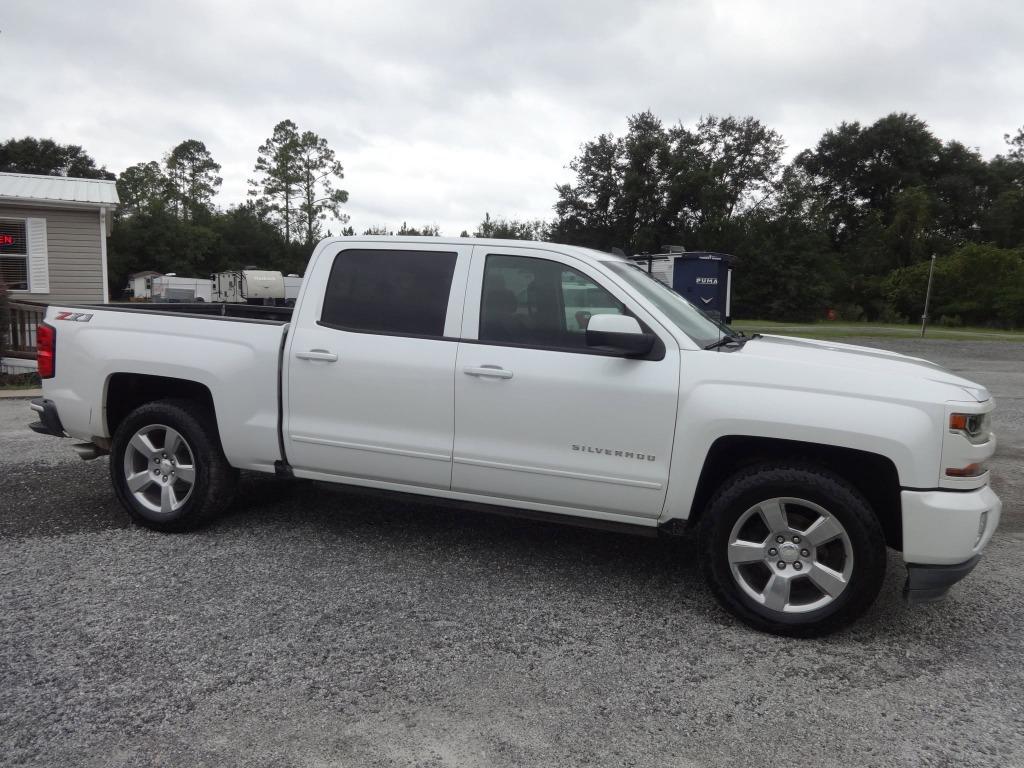 2018 Chevrolet Silverado - $20,900