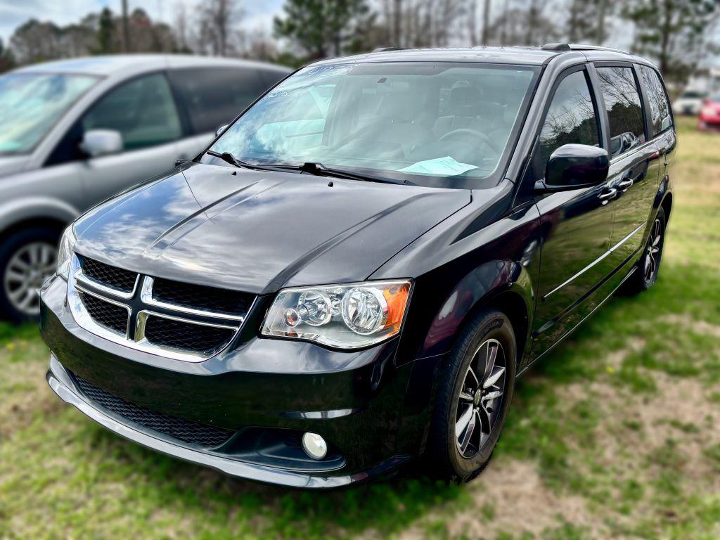2011 Dodge Grand Caravan - $4,250