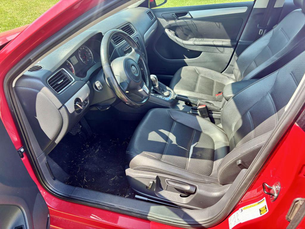 2013 Volkswagen Jetta - $5,950