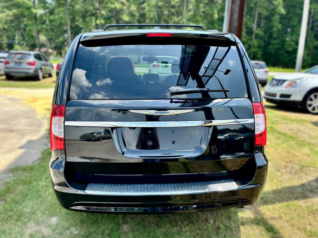 2013 Chrysler Town And Country