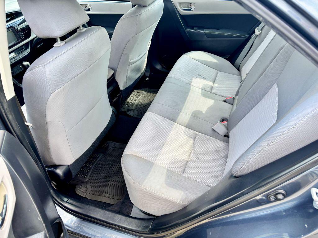 2015 Toyota Corolla - $10,500
