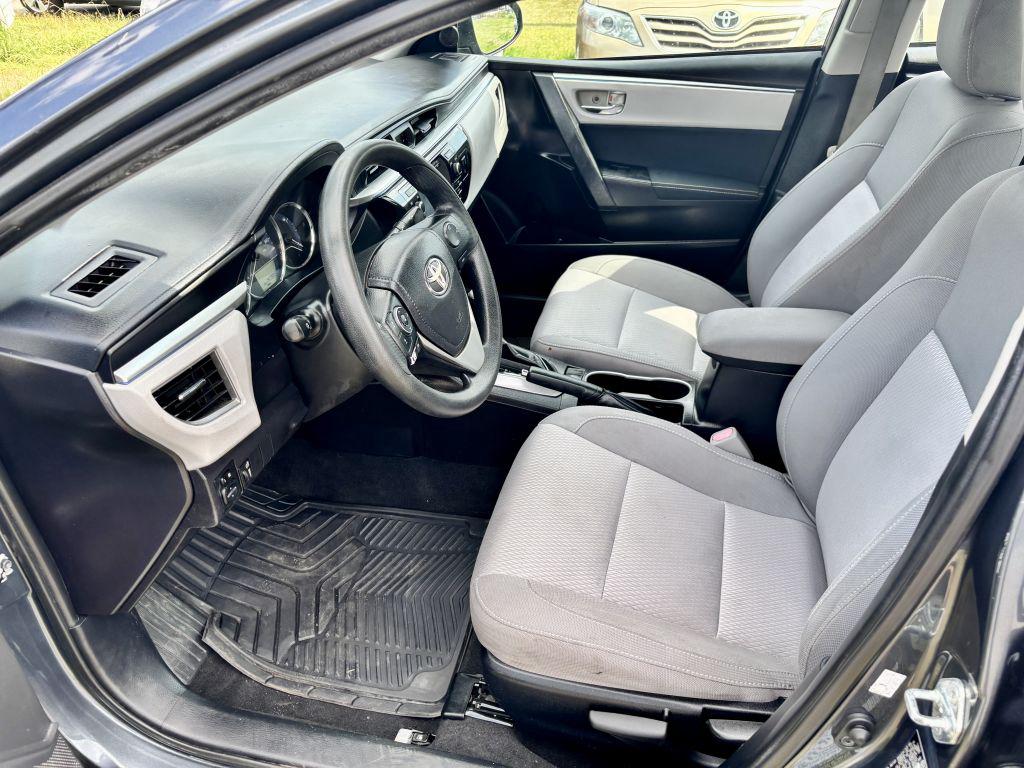 2015 Toyota Corolla - $10,500