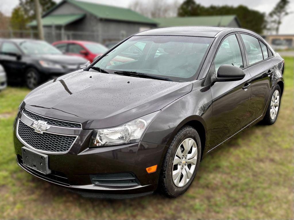2014 Chevrolet Cruze - $6,950