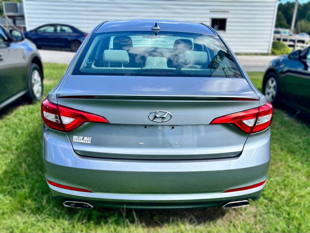 2015 Hyundai Sonata - $5,950