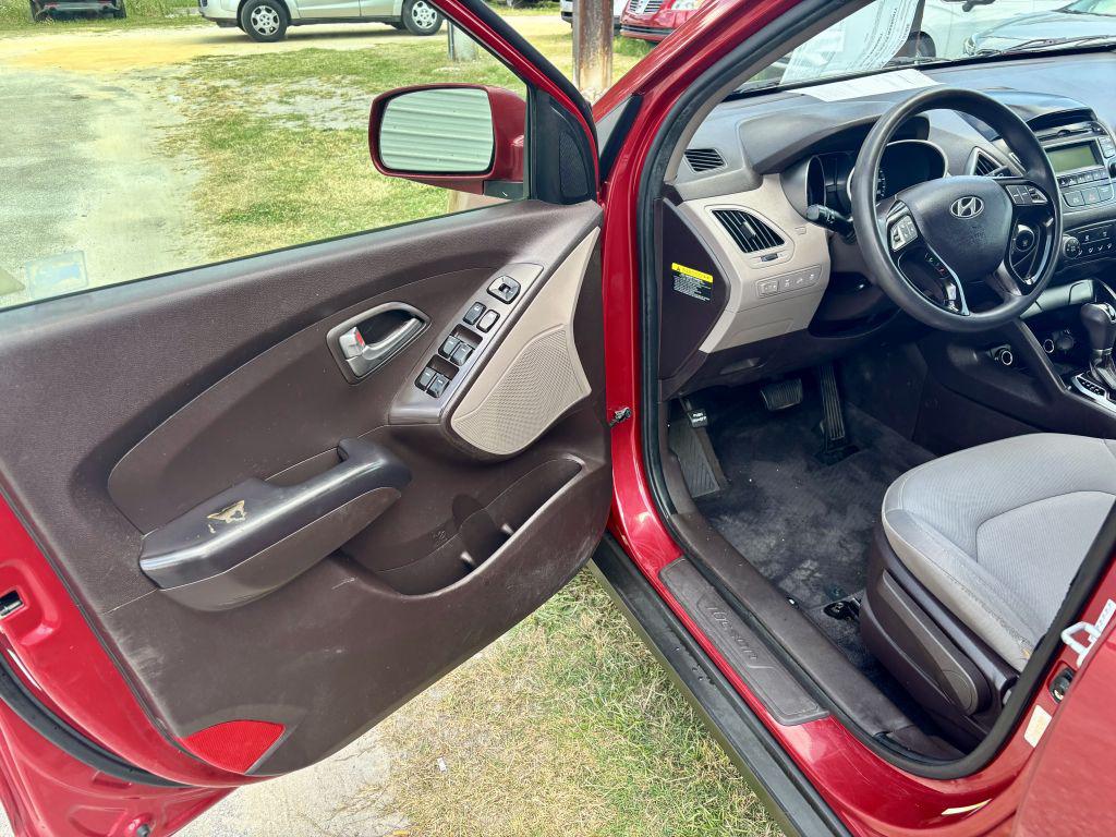 2015 Hyundai Tucson - $8,650