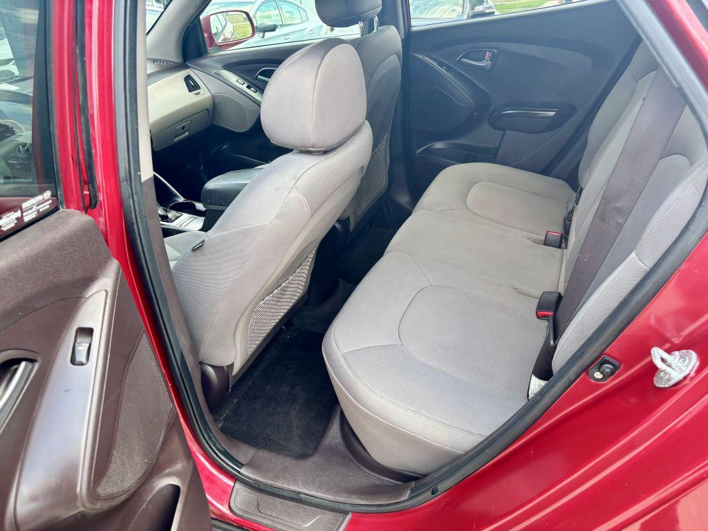 2015 Hyundai Tucson - $8,650