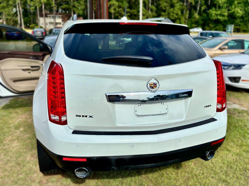 2014 Cadillac SRX - $7,650