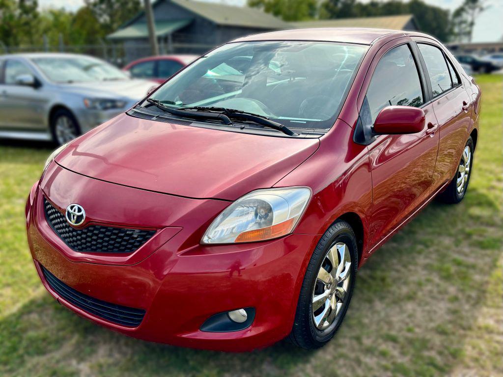2010 Toyota Yaris - $4,450