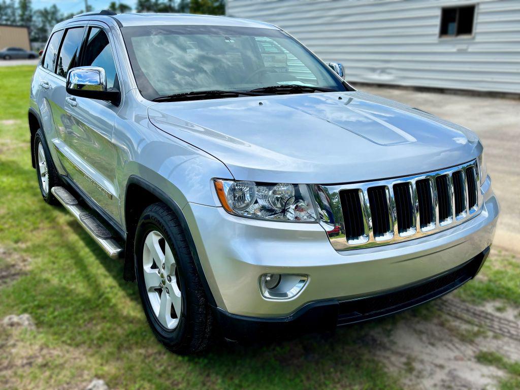 2011 Jeep Cherokee - $9,600