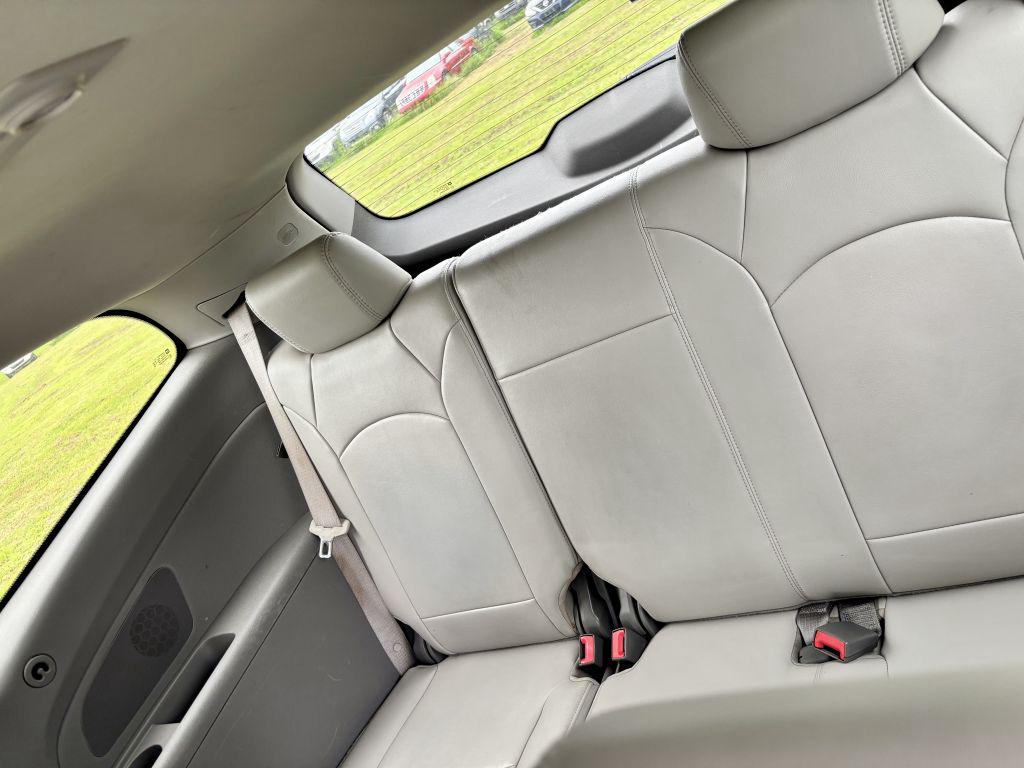 2010 Chevrolet Traverse - $4,650