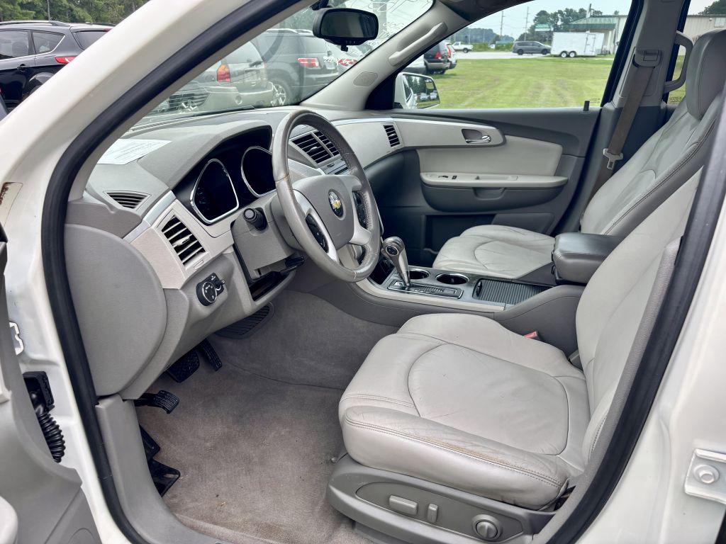 2010 Chevrolet Traverse - $4,650