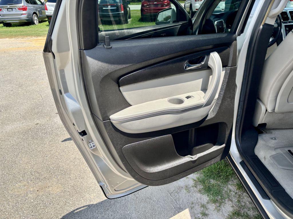 2008 GMC Acadia - $5,650