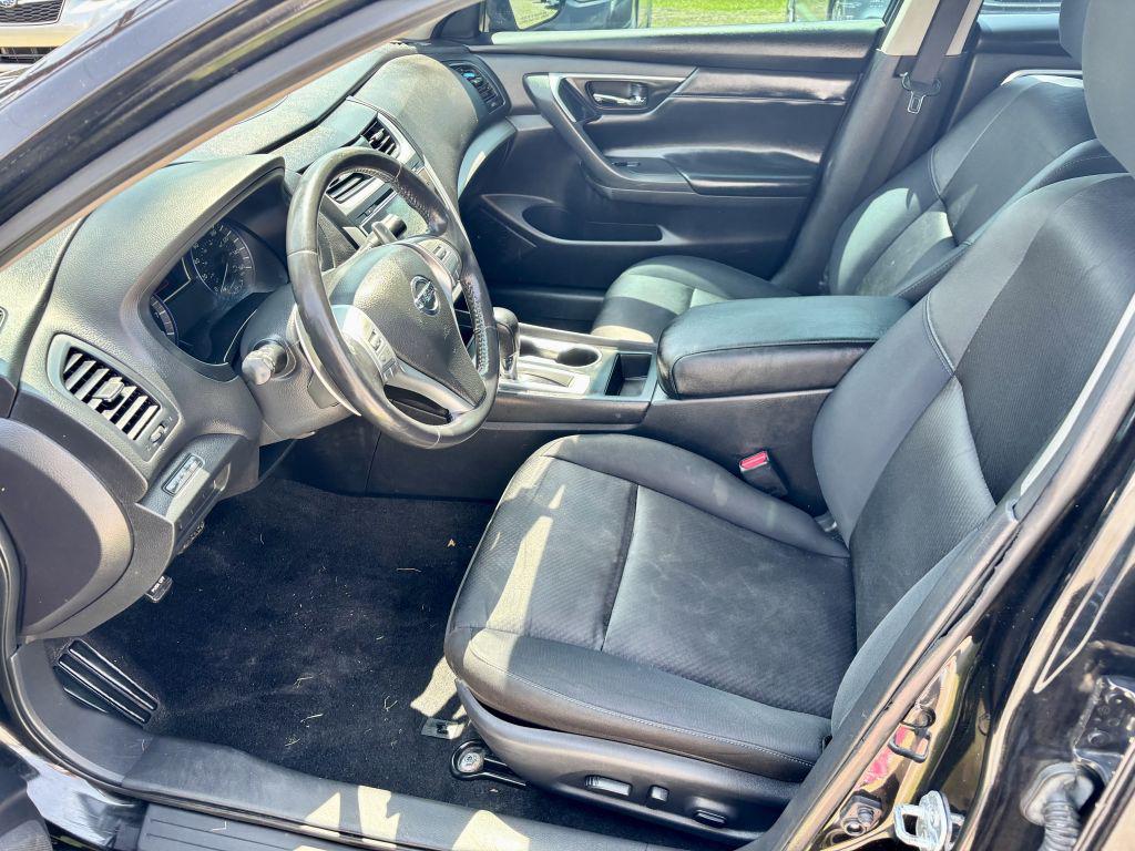 2016 Nissan Altima - $7,950
